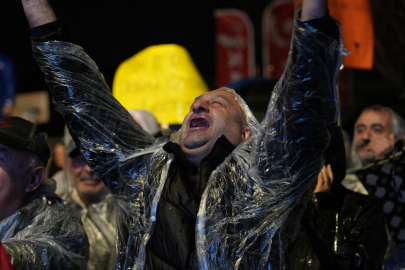 Mustafa Bozbey için Bursa’da ikinci gün mitingi: “İradeye sahip çıkıyoruz”
