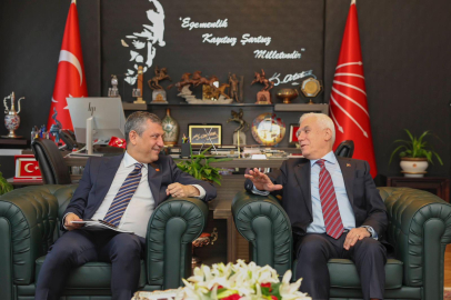 Başkan Bozbey’in ifadesi başladı, Özgür Özel Bursa'ya geliyor