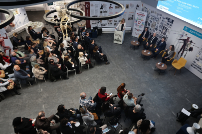 Nilüfer’den kansere farkındalık çağrısı: “Bedenin sana fısıldar onu duy”