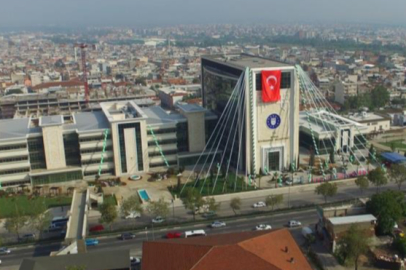Bursa Büyükşehir Belediyesi'nde ödemeler durduruldu izinler iptal edildi