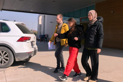 Genç Kızların 'Sevgili' Kavgası Cezaevinde Bitti!