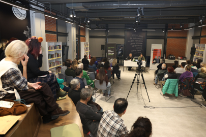 Hakan Bıçakçı, TikTok çağında edebiyatı sürdürmeyi Nilüfer’de anlattı