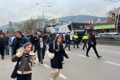 Bursa Büyükşehir Belediyesi'nde seçim boykotu; CHP'nin tepkisi caddeye taştı