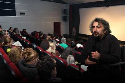 Altın Portakallı yönetmen Seyfettin Tokmak Nilüferlilerle buluştu