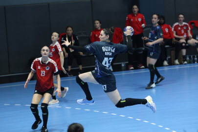 Bursa Büyükşehir Belediyespor Üsküdar Belediyespor’u da mağlup etti