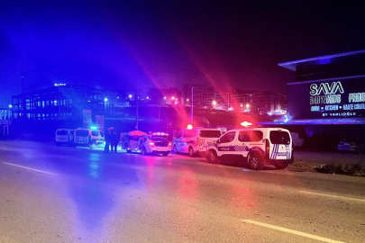 Bursa'da gece yarısı kanlı hesaplaşma, aracın önünü kesip ateş açtı