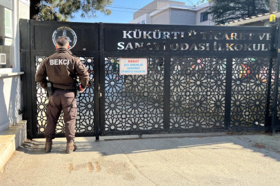 Bursa'da okullar daha güvenli...Her okula bekçi ve polis görevlendirildi