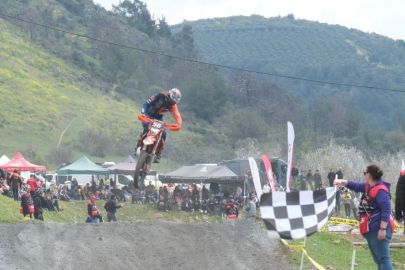 Nefes Kesen Mücadele: Süper Enduro'da Açılış Yapıldı