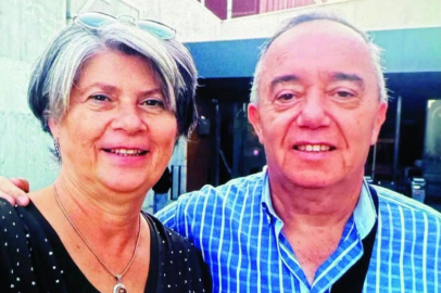 Emekli öğretmen önce eşini, sonra kendini vurdu