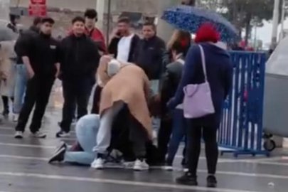 Bursa’da engelli vatandaşa meydan ortasında saldırı: Kadınlar tekme tokat darp etti