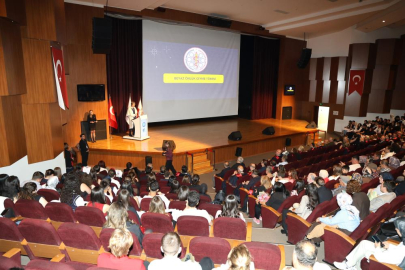 Geleceğin veteriner hekimleri beyaz önlüklerini giydi